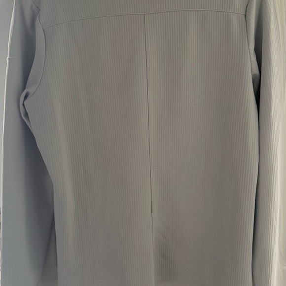 Nike Women’s Alabama Logo White Dri-FIT Quarter-Zip - Picture 6 of 6